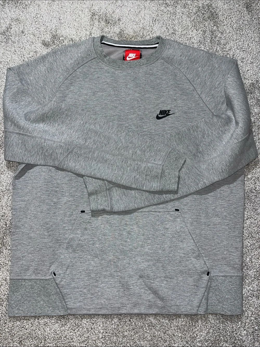 Nike Gray Kangaroo Pocket Technical Cotton/Poly sweatshirt-L Adult Unisex